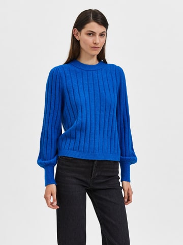 SELECTED FEMME Sweter w kolorze niebieskim