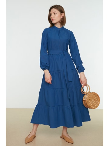 trendyol Kleid in Blau
