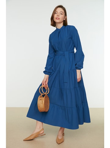 trendyol Kleid in Blau