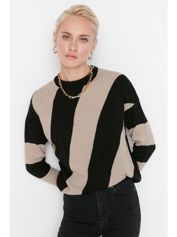 trendyol Pullover in Beige/ Schwarz