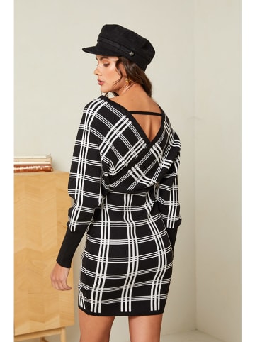 Soft Cashmere Kleid in Schwarz/ Weiß