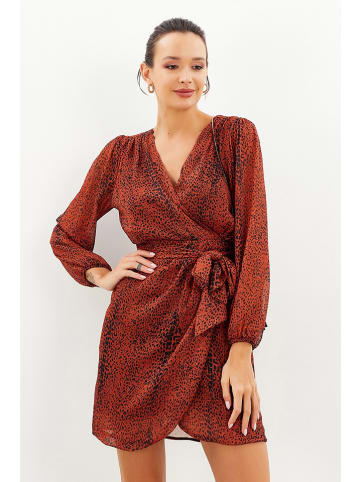 Milan Kiss Kleid in Rostrot/ Bunt