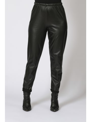 Plus Size Company Spodnie "Doherty" w kolorze czarnym ze skóry syntetycznej