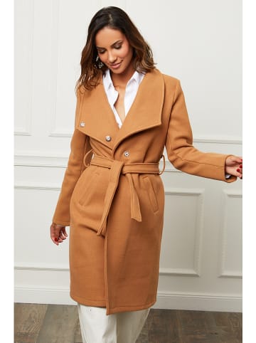 L'armoire de Suzette Wintermantel camel