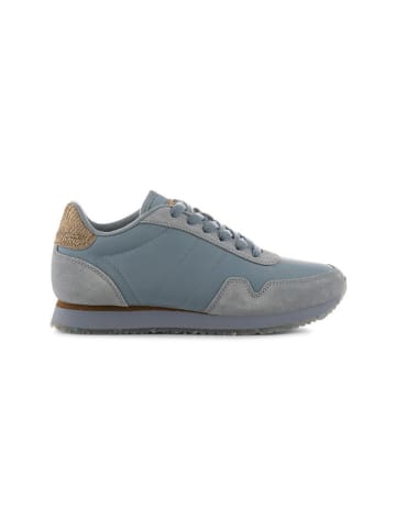 WODEN Sneakers "Nora" lichtblauw