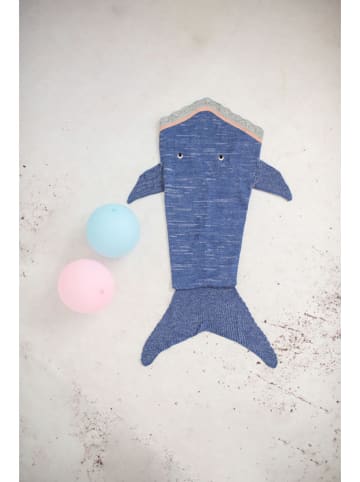 Crochetts Koc "Shark" w kolorze niebieskim