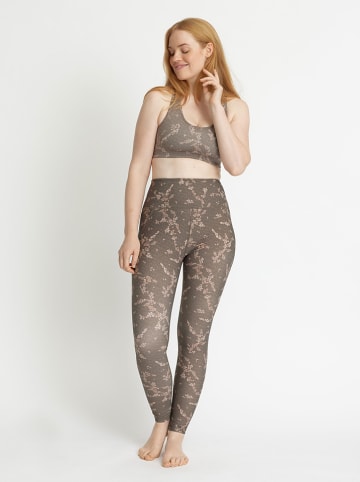 Rethinkit Legginsy sportowe "Beth" w kolorze szarobrązowym