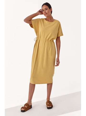 TATUUM Kleid in Gelb