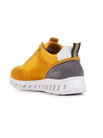 Geox Sneakers "Uoutstream" in Gelb