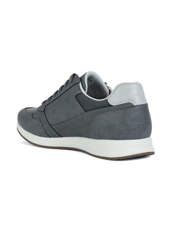 Geox Sneakers "Uavery" in Grau