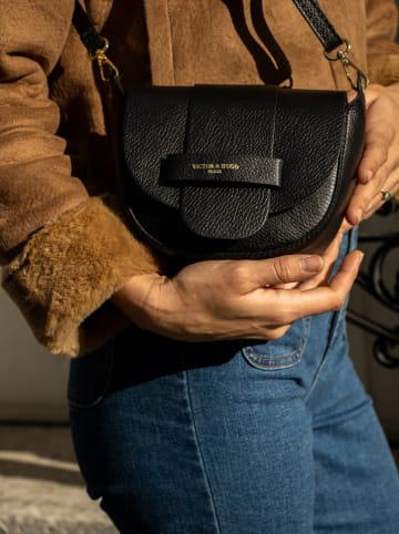 Victor & Hugo Paris Leder-Umhängetasche "Ferragni" in Schwarz - (B)17 x (H)15 x (T)7 cm