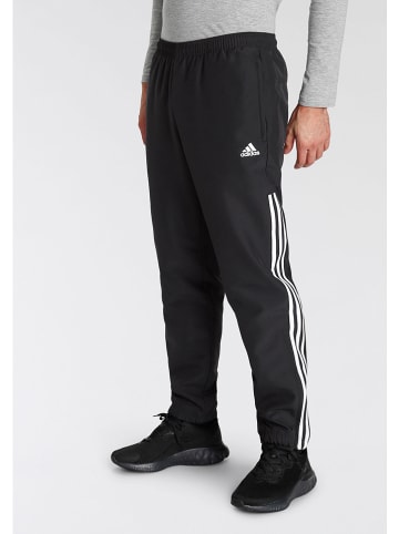 adidas Spodnie sportowe "Samson Pant 4.0" w kolorze czarnym