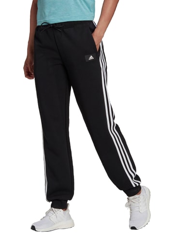 adidas Spodnie dresowe "W FI 3S Reg PNT" w kolorze czarno-białym
