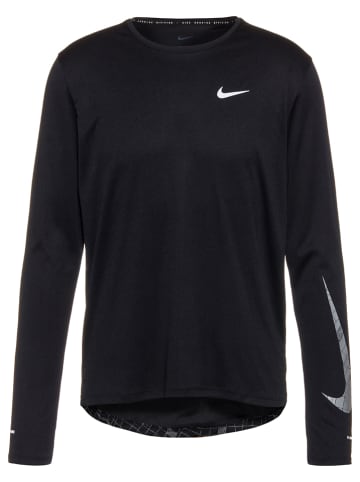Nike Funktionsshirt in Schwarz