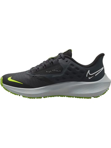 Nike Buty "Pegasus 39 Shield" w kolorze czarnym do biegania