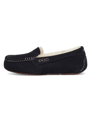 UGG Mokasyny "Ansley" w kolorze czarnym ze skóry jagnięcej