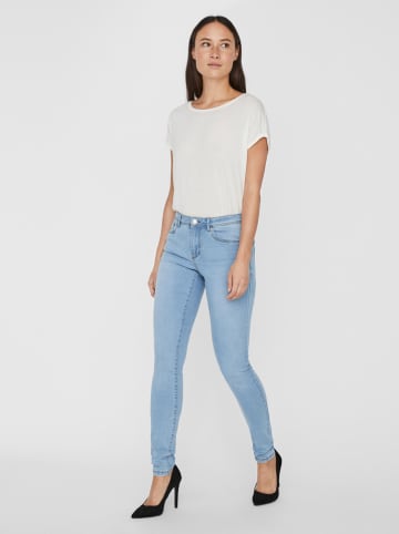 Vero Moda Dżinsy "Tanya" - Skinny fit - w kolorze błękitnym