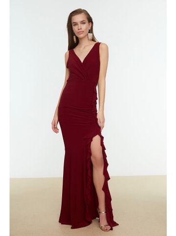 trendyol Kleid in Bordeaux