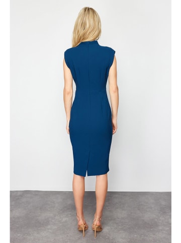 trendyol Kleid in Blau