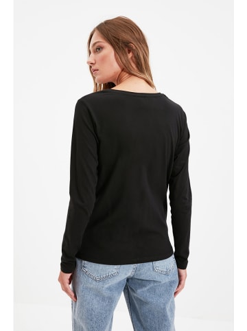 trendyol Longsleeve in Schwarz