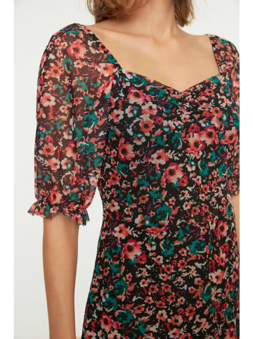 trendyol Jurk zwart/groen/rood