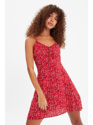 trendyol Kleid in Rot