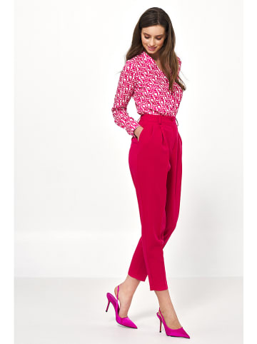 Nife Spodnie w kolorze różowym
