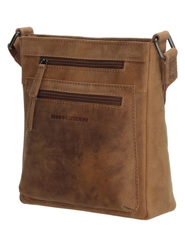 HIDE & STITCHES Leder-Umhängetasche in Hellbraun - (B)21 x (H)23 x (T)6 cm