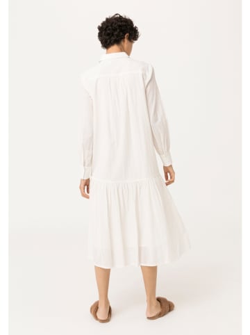 Hessnatur Kleid in Weiß