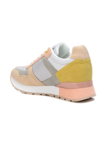 Xti Sneakers in Bunt 