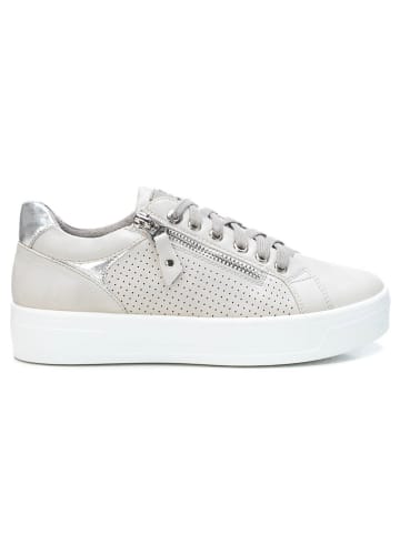 Xti Sneakers in Creme