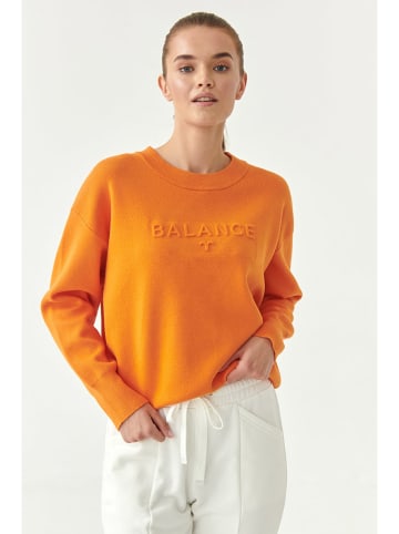 TATUUM Pullover in Orange