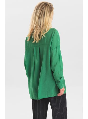 NÜMPH Bluzka "Nuelinam" w kolorze zielonym