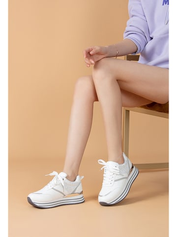Foreverfolie Sneakersy w kolorze białym
