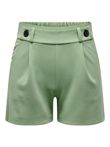 JDY Shorts in Grün