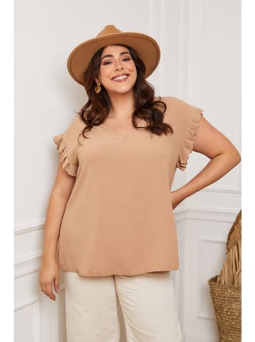 Plus Size Company Koszulka "Eglantine" w kolorze karmelowym