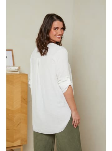 Curvy Lady Bluse in Weiß