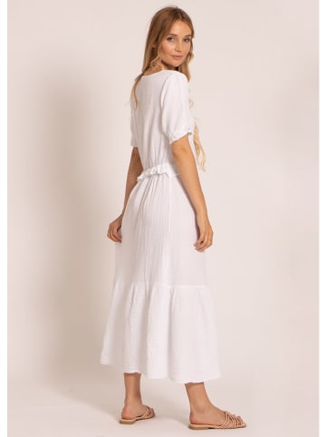 SASSYCLASSY Kleid in Weiß