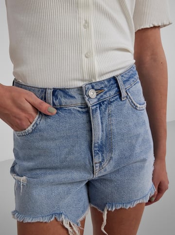 Pieces Jeans-Shorts in Hellblau