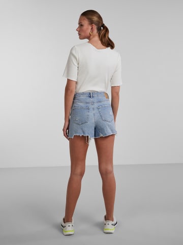 Pieces Jeans-Shorts in Hellblau