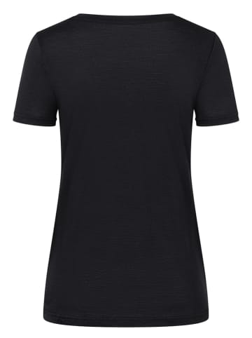 super.natural Shirt "The Essential" in Schwarz