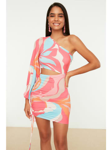 trendyol Kleid in Koralle/ Türkis