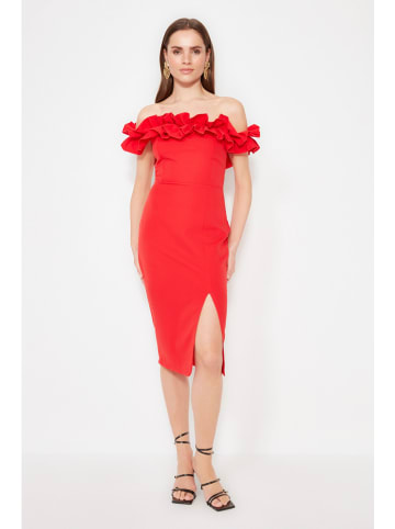 trendyol Sukienka w kolorze czerwonym