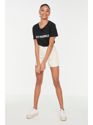 trendyol Short crème