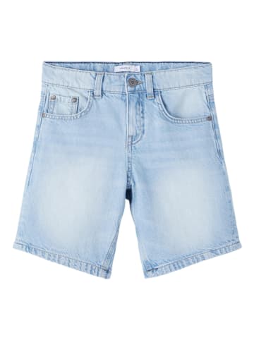 name it Jeans-Shorts in Hellblau