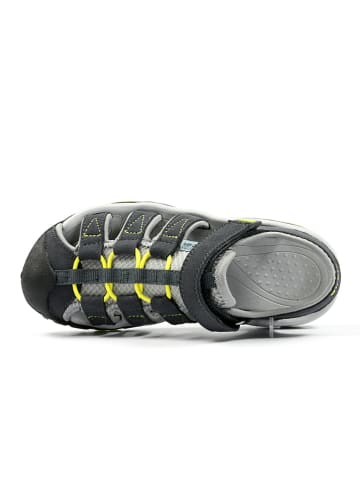 Richter Shoes Półsandały w kolorze granatowym