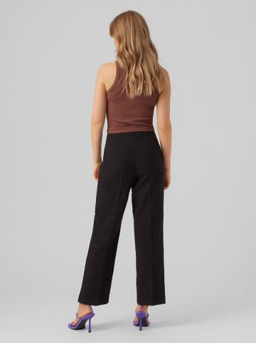 Vero Moda Spodnie "Sandy" w kolorze czarnym