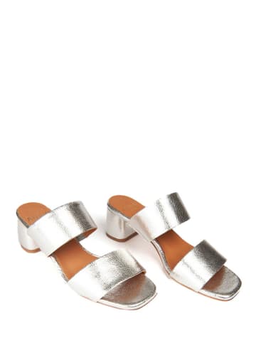 Anaki Skórzane sandały "Gilda" w kolorze srebrnym