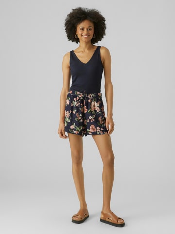 Vero Moda Shorts "Bumpy" in Dunkelblau/ Bunt