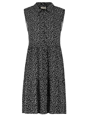 Eight2Nine Kleid in Schwarz